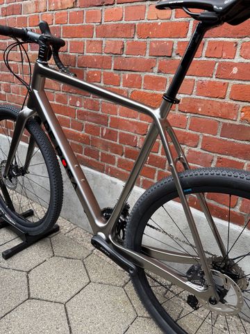 Used De Rosa Custom Shimano GRX 2023 Road & Gravel, Light Gray — image 13 of 15