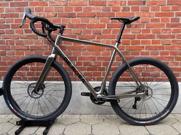 Used De Rosa Custom Shimano GRX 2023 Road & Gravel, Light Gray — image 11 of 15