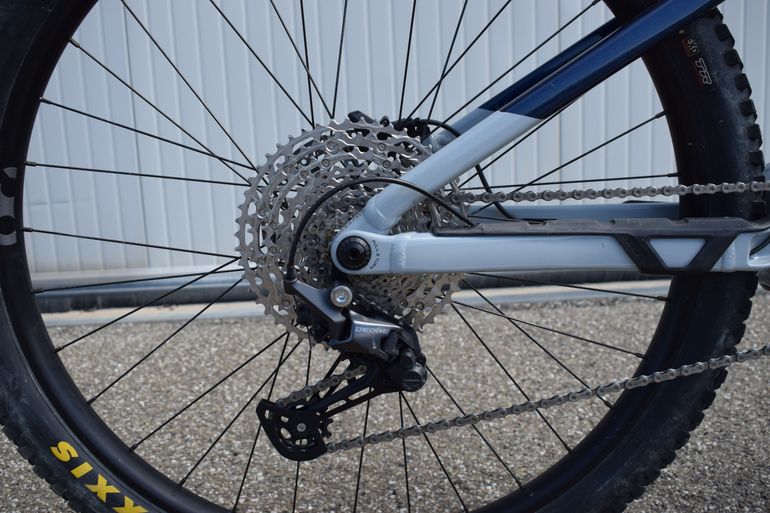 Used Orbea RISE H30 2022 2022 Mountainbike, Hellgrau, 29 — image 3 of 3