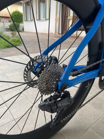 Used Pinarello Bolide TR Ultegra Di2 2023 2023 Road & Gravel, Blue — image 2 of 4
