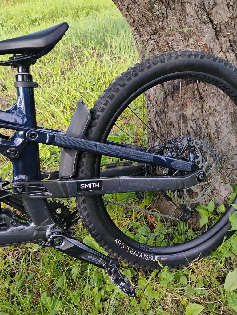 Used Trek Slash 8 Gen 6 2024 2024 Mountainbike, Blau, 27.5, 29 — image 4 of 9