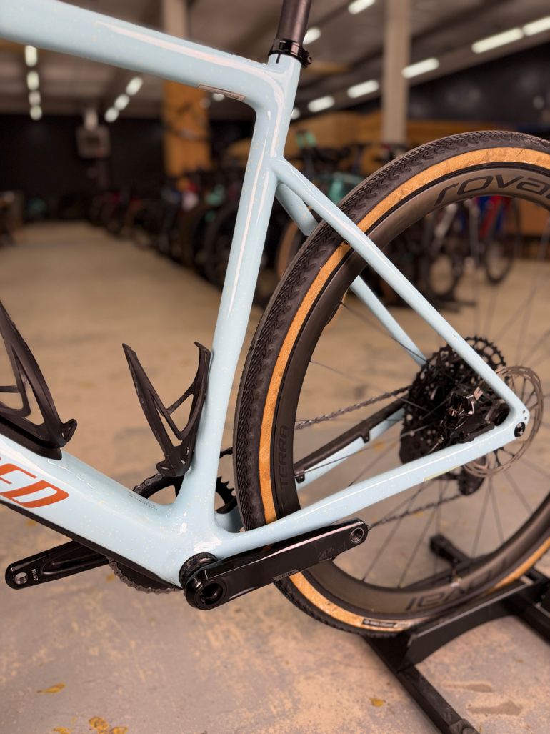 Used Specialized Diverge Expert AXS 2022 Road & Gravel — image 21 of 24