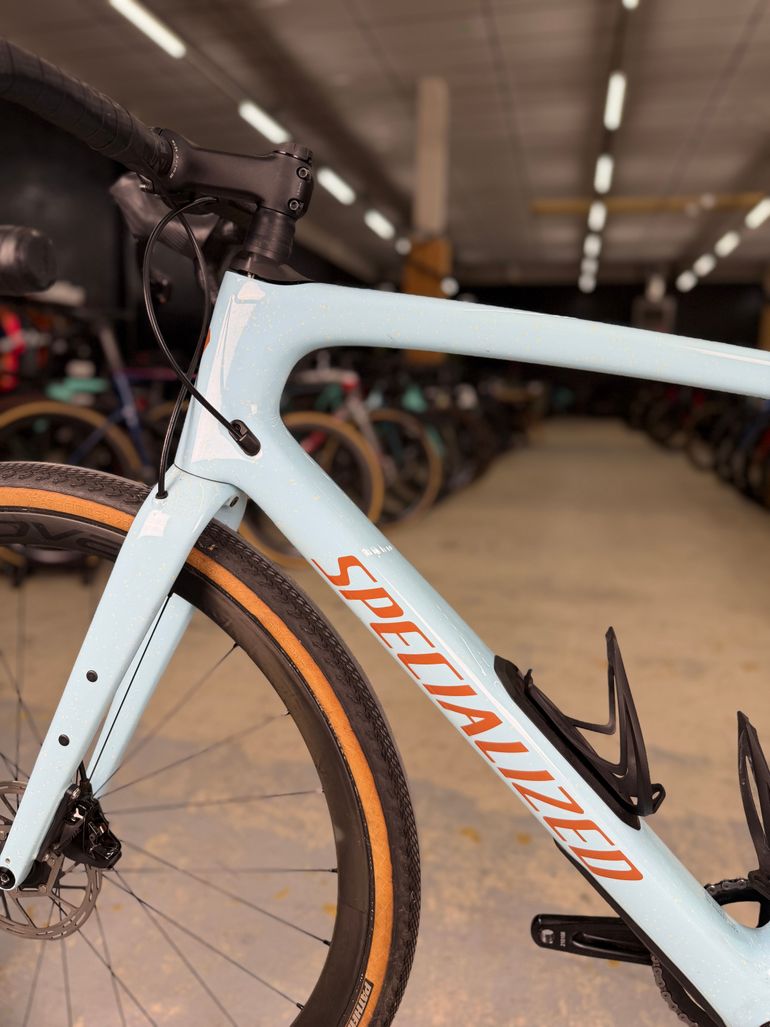 Used Specialized Diverge Expert AXS 2022 Road & Gravel — image 19 of 24