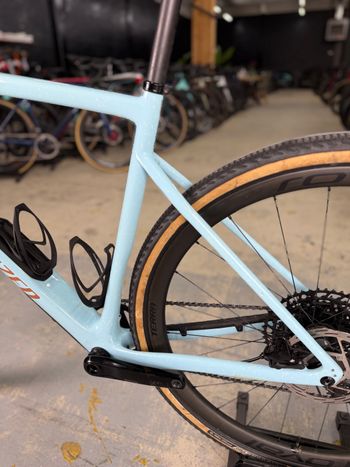 Used Specialized Diverge Expert AXS 2022 Road & Gravel — image 22 of 24