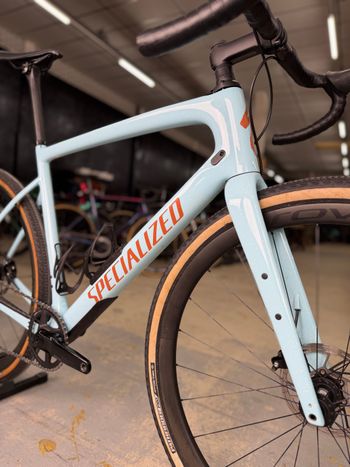Used Specialized Diverge Expert AXS 2022 Road & Gravel — image 4 of 24