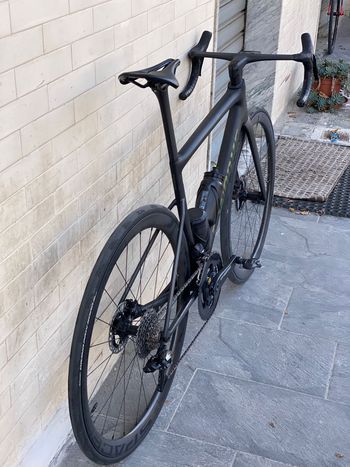 Used Specialized S-Works Tarmac SL8 - Shimano Dura-Ace Di2 2024 2024 Road & Gravel, Black — image 3 of 3