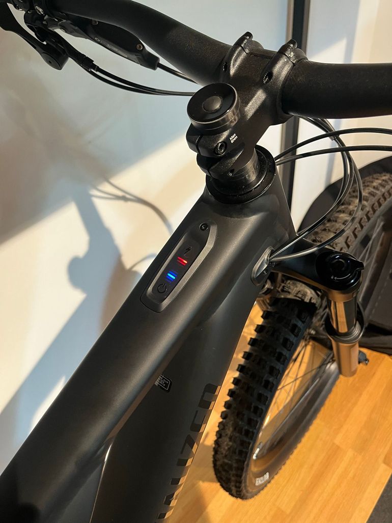 Used Specialized Turbo Levo Alloy 2024 2024 Mountainbike, Schwarz, 29 — image 3 of 9