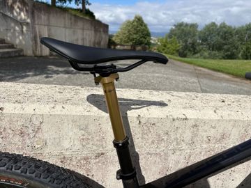 Used Trek Procaliber 9.8 2022 2022 Mountainbike, Black, 29 — image 4 of 11