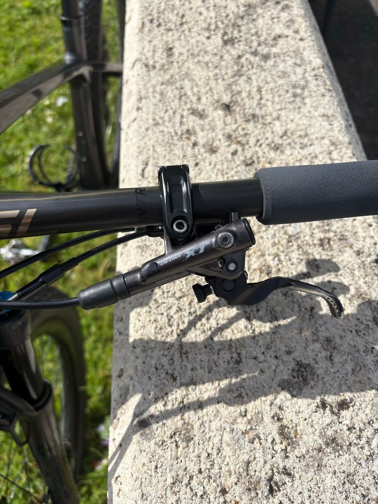 Used Trek Procaliber 9.8 2022 2022 Mountainbike — image 9 of 11