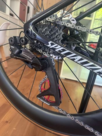 Used Specialized S-Works Tarmac SL8 - Shimano Dura-Ace Di2 2025 2025 Road & Gravel, Red — image 3 of 6