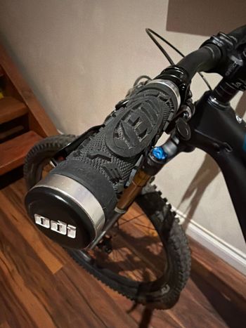 Used Yeti SB5.5 TURQ X01 Eagle 2018 2018 Mountainbike, Light Gray, 29 — image 8 of 21