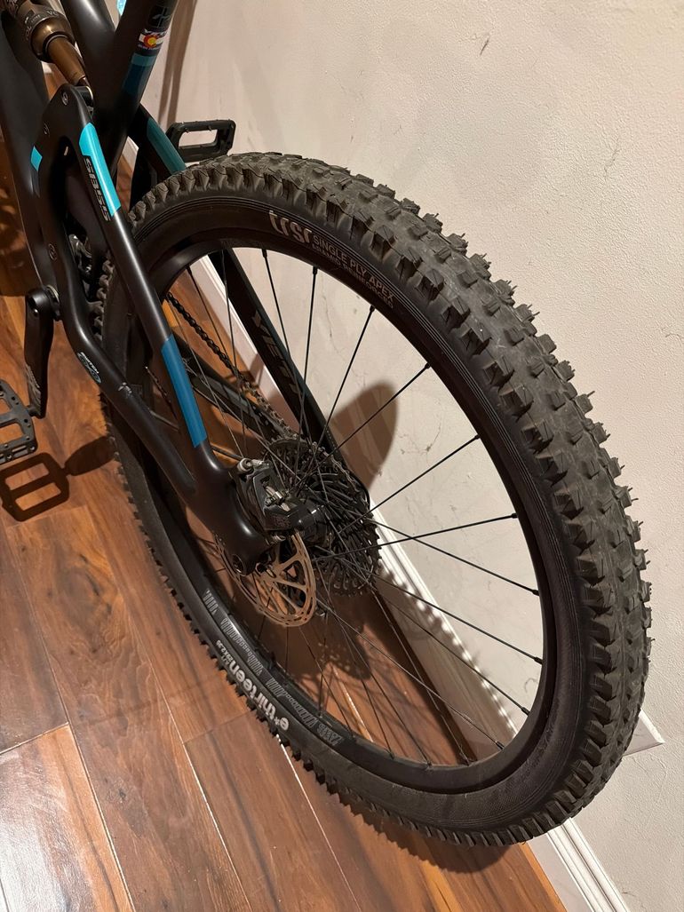 Used Yeti SB5.5 TURQ X01 Eagle 2018 2018 Mountainbike, Light Gray, 29 — image 16 of 21