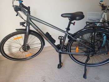 Used Trek Verve 1 Equipped 2025 2025 Urban, Schwarz — image 2 of 7