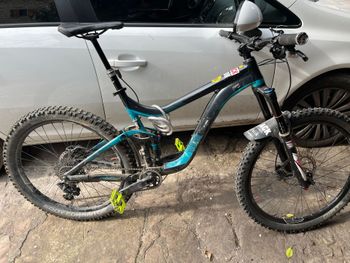 Used Giant Reign 27.5 2 2015 2015 MTB