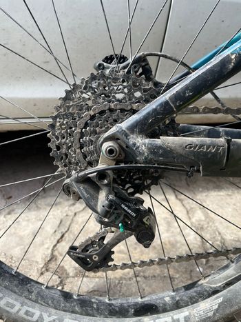 Used Giant Reign 27.5 2 2015 2015 Mountainbike, Schwarz, 27.5 — image 2 of 4