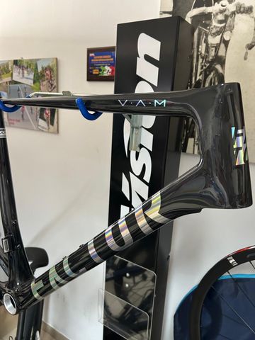 Used Factor O2 VAM - Frameset Premium 2026 Frameset 2026 Road & Gravel, Black — image 2 of 3