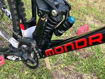 Used Mondraker Summum 27.5 2021 2021 Mountainbike, White, 27.5 — image 12 of 19