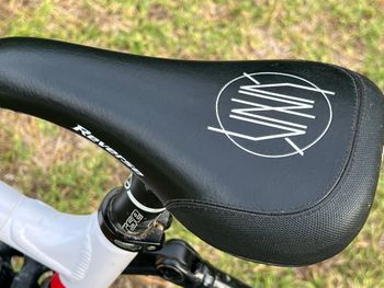 Used Mondraker Summum 27.5 2021 2021 Mountainbike, White, 27.5 — image 8 of 19
