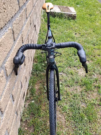 Used Specialized Addict Gravel 30 2020 2020 Road & Gravel — image 3 of 6