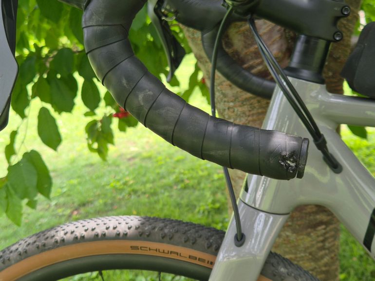 Used Canyon Grizl 8 1by 2023 2023 Road & Gravel — image 3 of 14