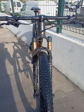 Used Orbea OIZ M-TEAM AXS 2025 2025 Mountainbike, Light Gray — image 5 of 10