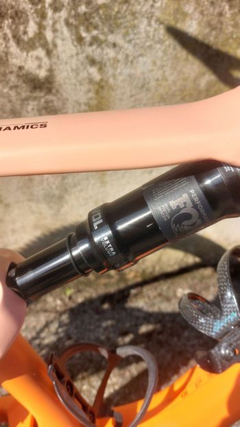 Used Orbea OIZ H20 2024 2024 Mountainbike, Arancione — image 3 of 6