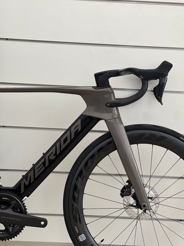 Used Merida REACTO 8000 2027 2027 Road & Gravel, Light Gray — image 3 of 4