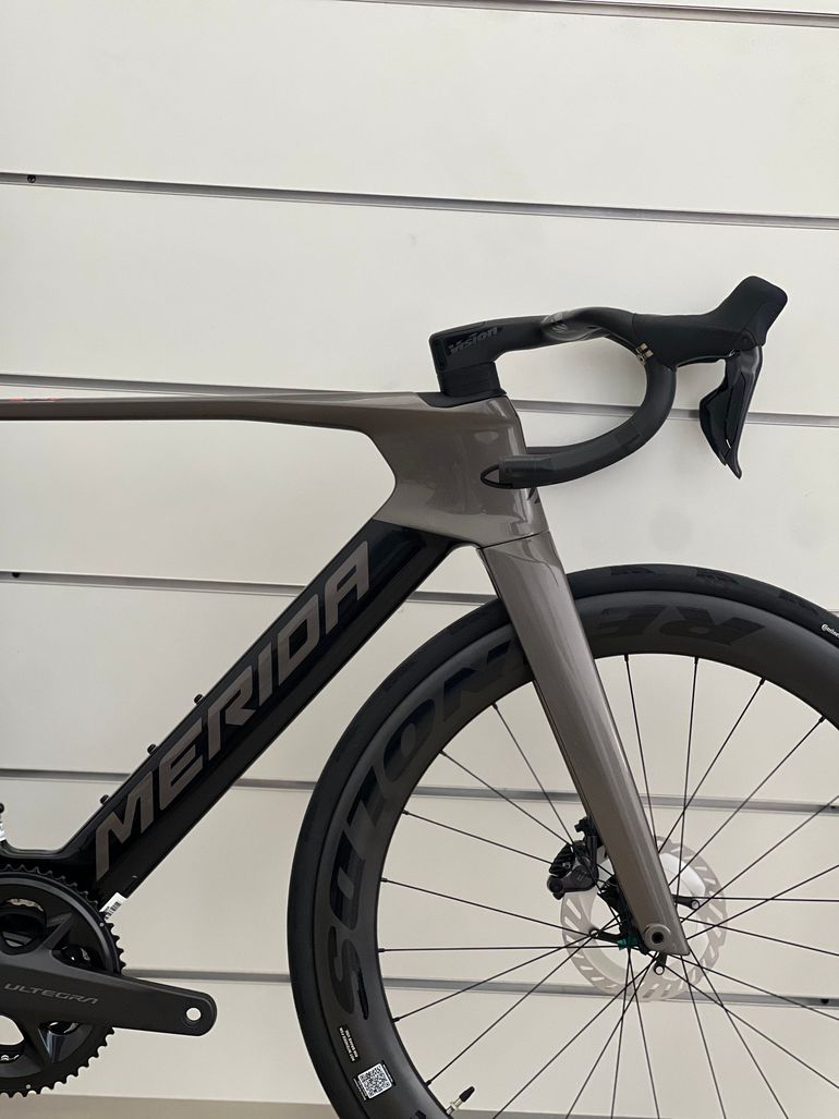 Used Merida REACTO 8000 2027 2027 Road & Gravel, Light Gray — image 3 of 4