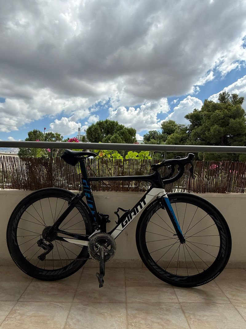 Used Giant Propel Advanced 0 2017 2017 Road & Gravel, Blue — image 1 of 9
