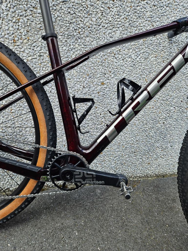 Used Trek Procaliber Shimano XTR 2025 Mountainbike, Red — image 5 of 16