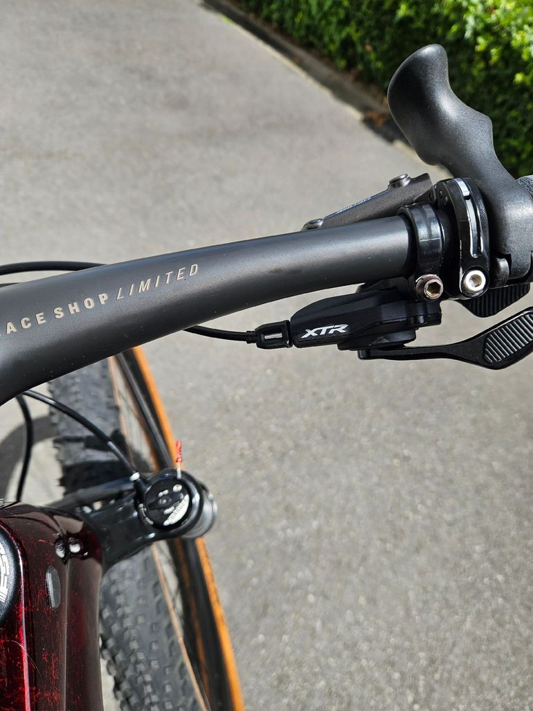 Used Trek Procaliber Shimano XTR 2025 Mountainbike, Red — image 15 of 16
