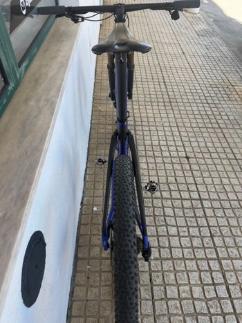 Used Orbea OIZ M-TEAM AXS 2025 2025 Mountainbike — image 3 of 5