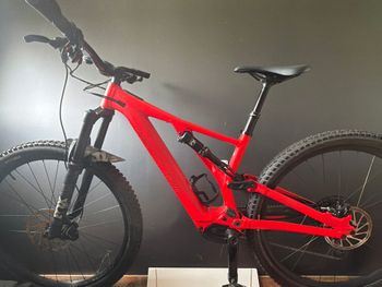 Used Specialized Turbo Levo Comp Alloy 2022 2022 Mountainbike, Rot — image 2 of 4