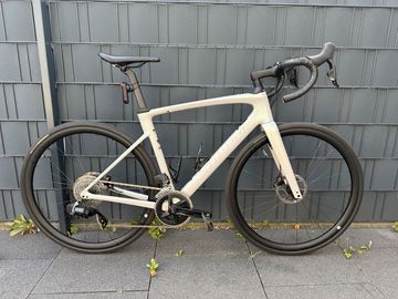 Käytetty Specialized Roubaix SRAM Rival eTap AXS 2024 Road & Gravel — kuva 3 / 9
