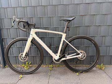 Käytetty Specialized Roubaix SRAM Rival eTap AXS 2024 Road & Gravel — kuva 4 / 9