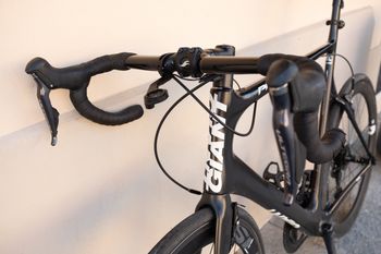 Used Giant Advanced Sl 2018 Road & Gravel, Schwarz — image 9 of 15