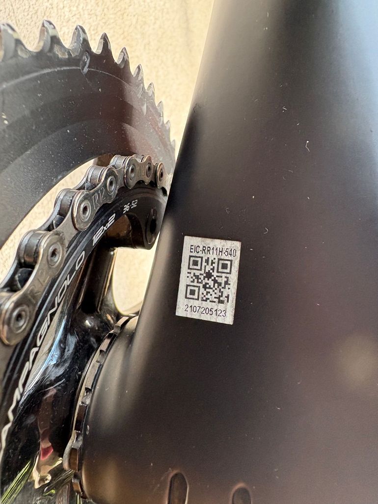 Used Colnago V3Rs | UAE | 54s, 183-192cm | TOP 2023 Road & Gravel, Black — image 12 of 14