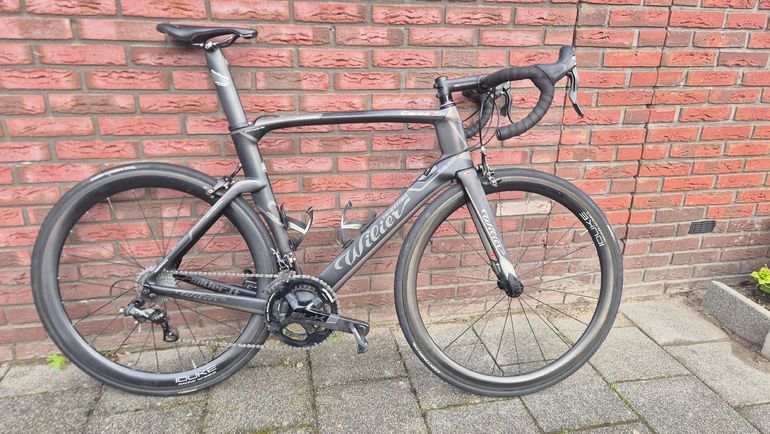Used Willier Cento 1 Air 2017 2017 Road & Gravel, Schwarz — image 3 of 4