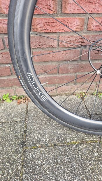 Used Willier Cento 1 Air 2017 2017 Road & Gravel, Schwarz — image 4 of 4