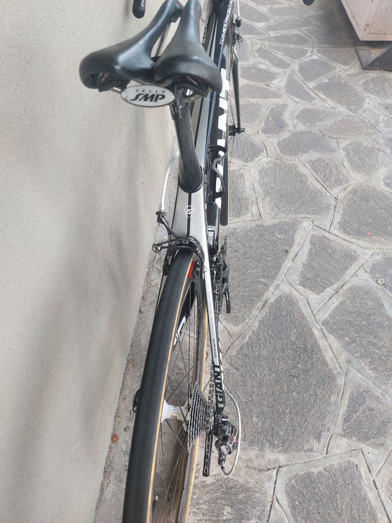 Used Giant Tcr Campagnolo Super Record 2016 Road & Gravel, Nero — image 7 of 7