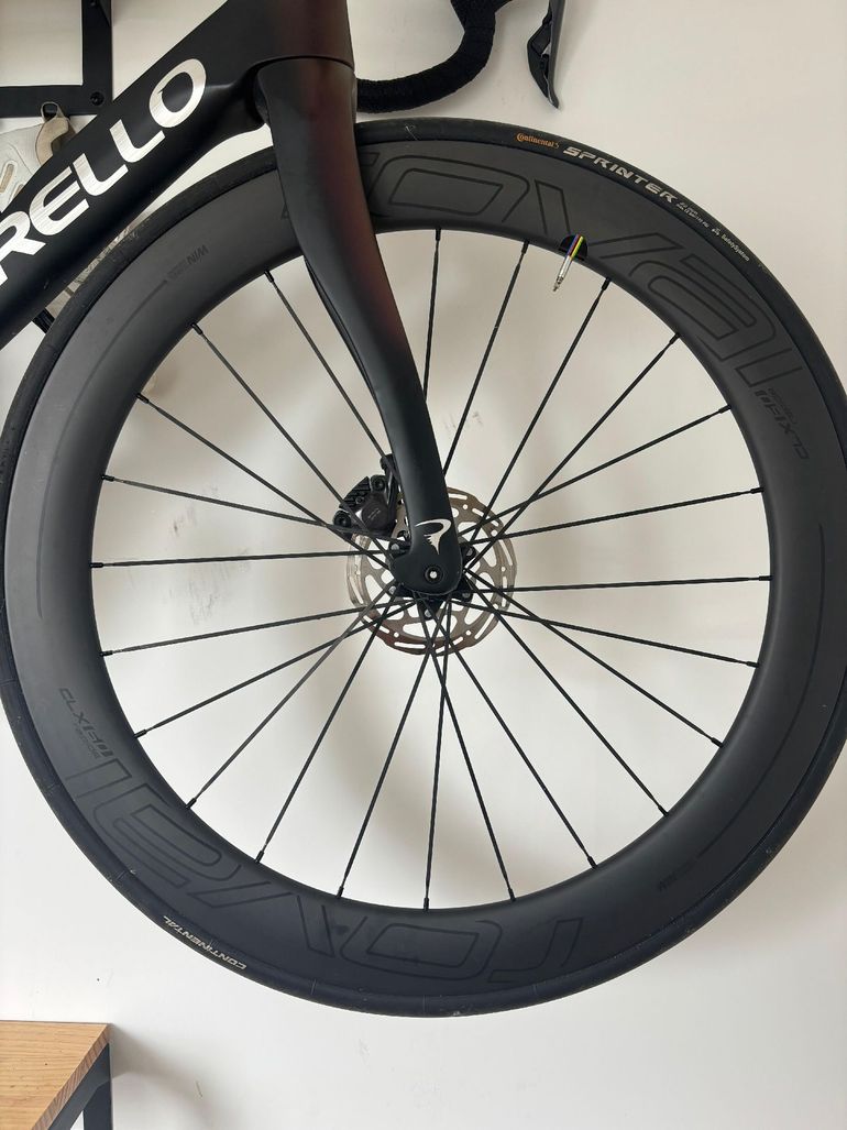 Used Pinarello DOGMA F DURA ACE Di2 2026 2026 Road & Gravel, Black — image 4 of 5