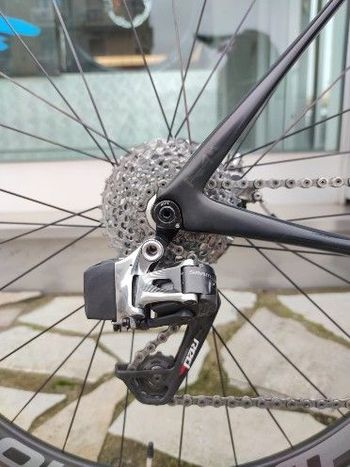Used Cannondale Synapse Hi-MOD Disc RED eTap 2018 2018 Road & Gravel, Schwarz — image 9 of 9