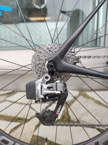 Cannondale Synapse Hi-MOD Disc RED eTap 2018 2018 Road & Gravel usato, Nero — immagine 9 di 21