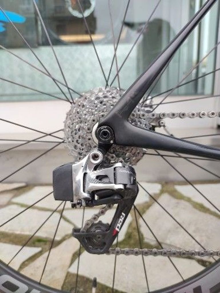 Used Cannondale Synapse Hi-MOD Disc RED eTap 2018 2018 Road & Gravel, Schwarz — image 9 of 9