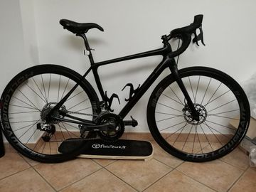 Gebrauchtes Cannondale Synapse Hi-MOD Disc RED eTap 2018 2018 Road & Gravel
