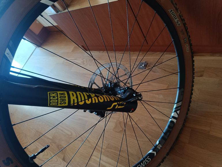 Used Canyon Exceed CF SL 7.0 Pro Race 2018 2018 Mountainbike — image 7 of 10