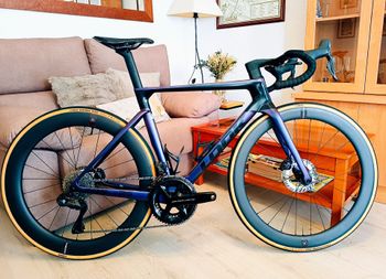 Used LOOK 795 BLADE RS MODELO EQUIPO COFIDIS RUEDAS RESERVE ZIPP LOOK 795 BLADE RS MODELO EQUIPO COFIDIS RUEDAS RESERVE ZIPP Custom Shimano Ultegra Di2 2025 Road & Gravel, Purple — image 3 of 21