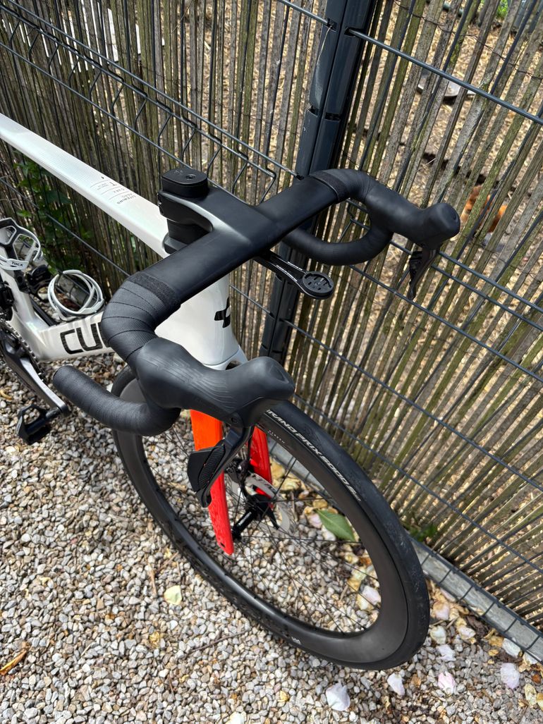 Used CUBE LITENING AERO C:68X, RACE 2026 2026 Road & Gravel, Weiß — image 2 of 5