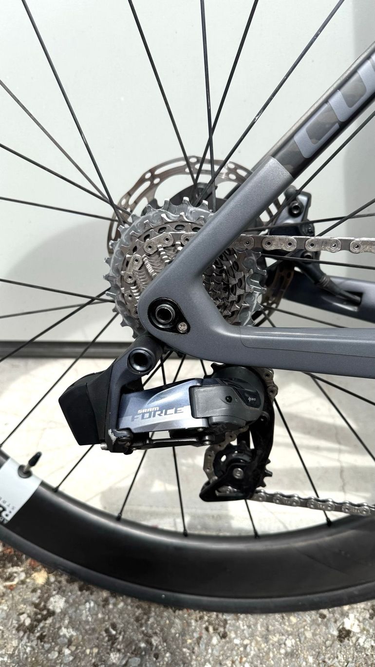 Used CUBE LITENING AERO C:68X SLT 2024 2024 Road & Gravel, Light Gray — image 5 of 6