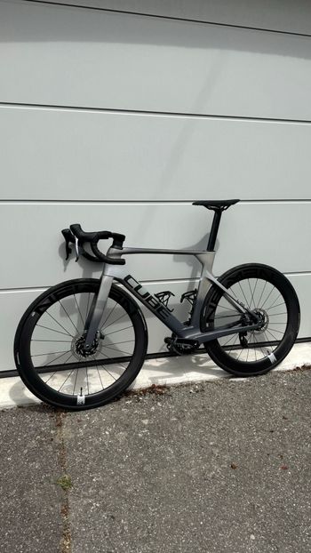 Used CUBE LITENING AERO C:68X SLT 2024 2024 Road & Gravel, Light Gray — image 2 of 6